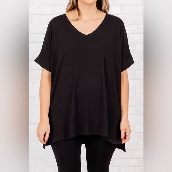 Black V-Neck Women's Top Chic Soul - Picture 8 of 9